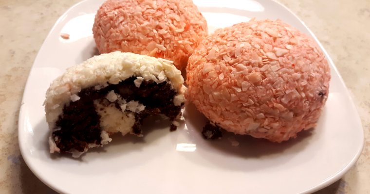 Keto Snowball Snack Cakes