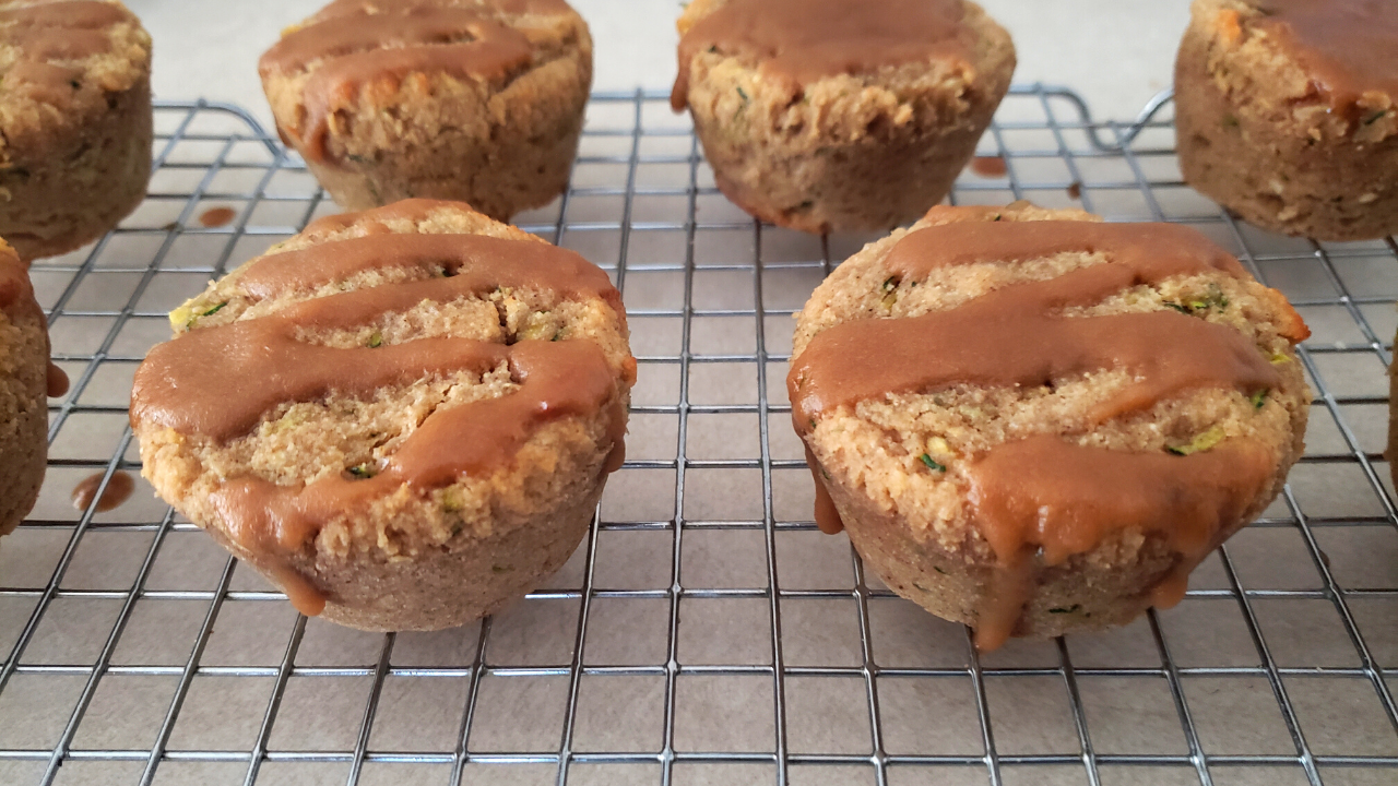 Keto “Apple” Spice Muffins