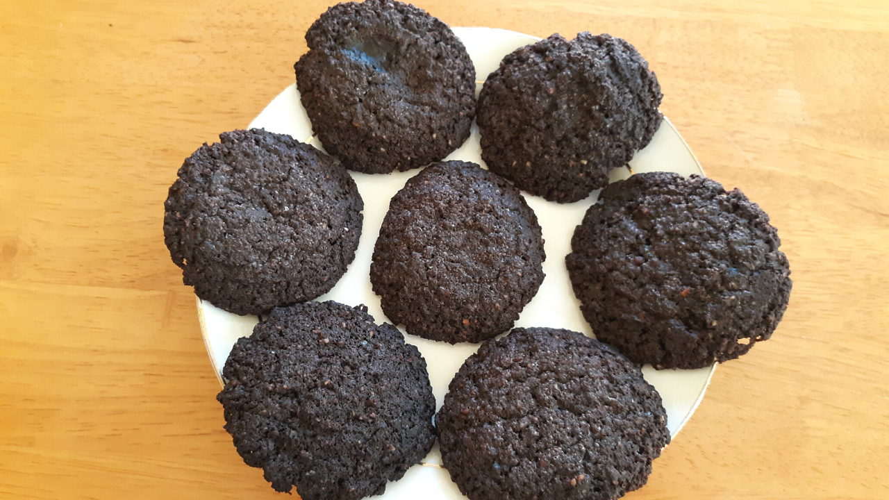 Gluten Free Keto Friendly Chocolate Fudge Cookies delicious