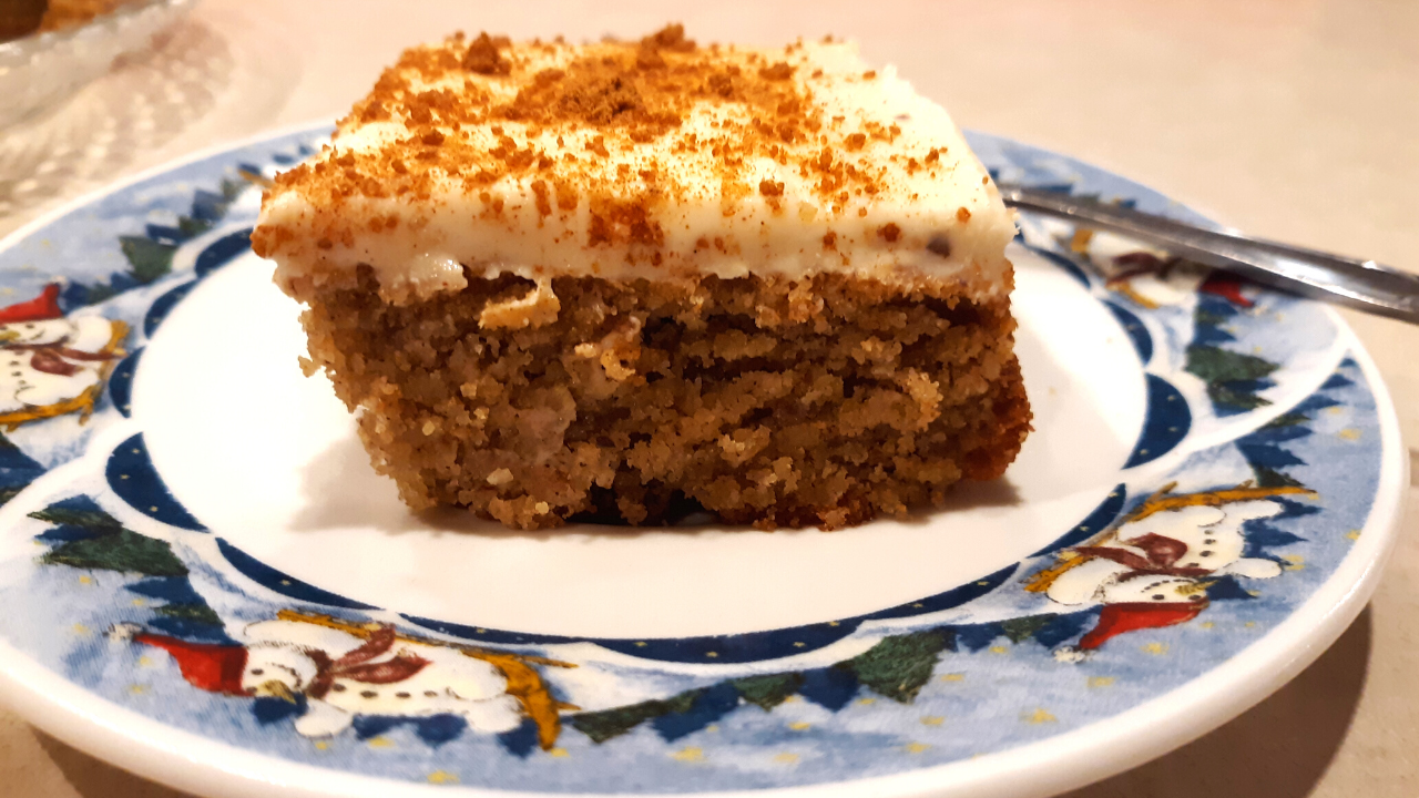 Keto Spice Cake With Keto Cream Cheese Frosting