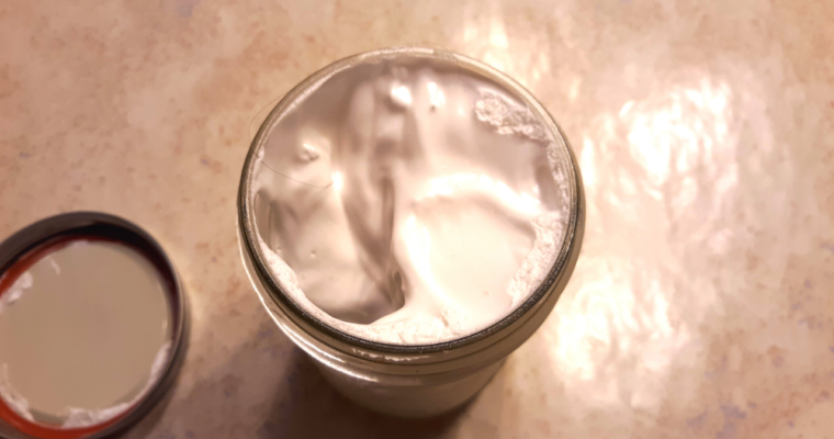 Quick 3 Ingredient Keto Marshmallow Cream (Dairy Free)