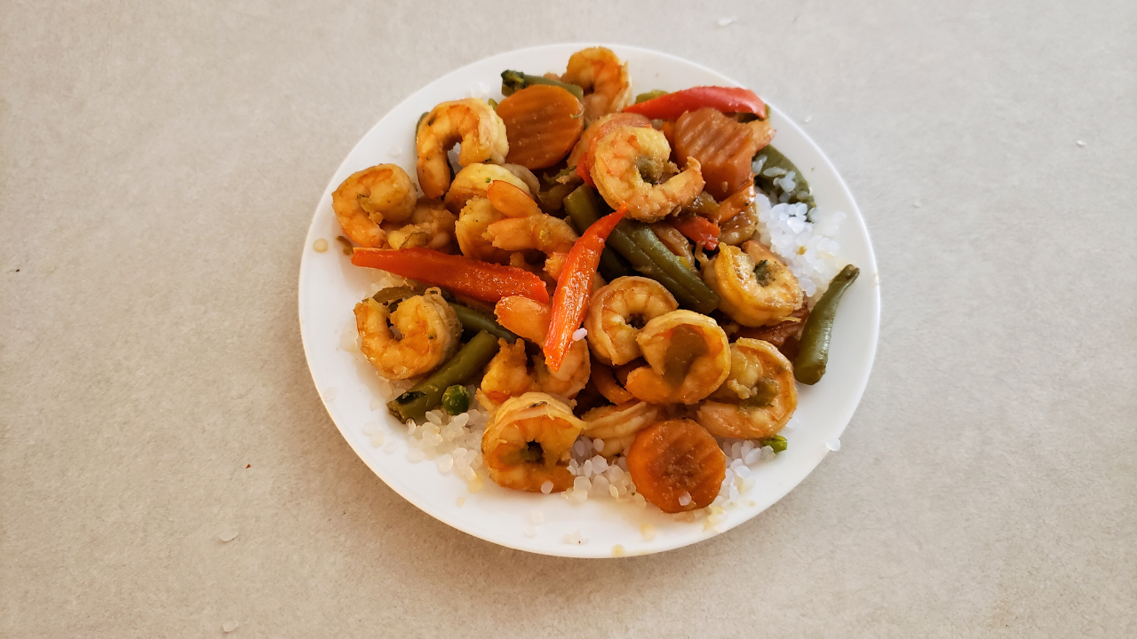 10 Minute Keto Sweet and Spicy Shrimp
