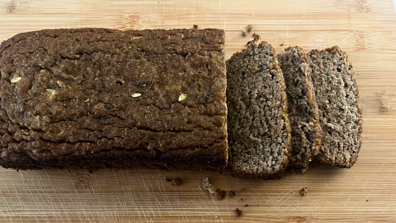 Quick keto Maple-Spiced Zucchini Bread