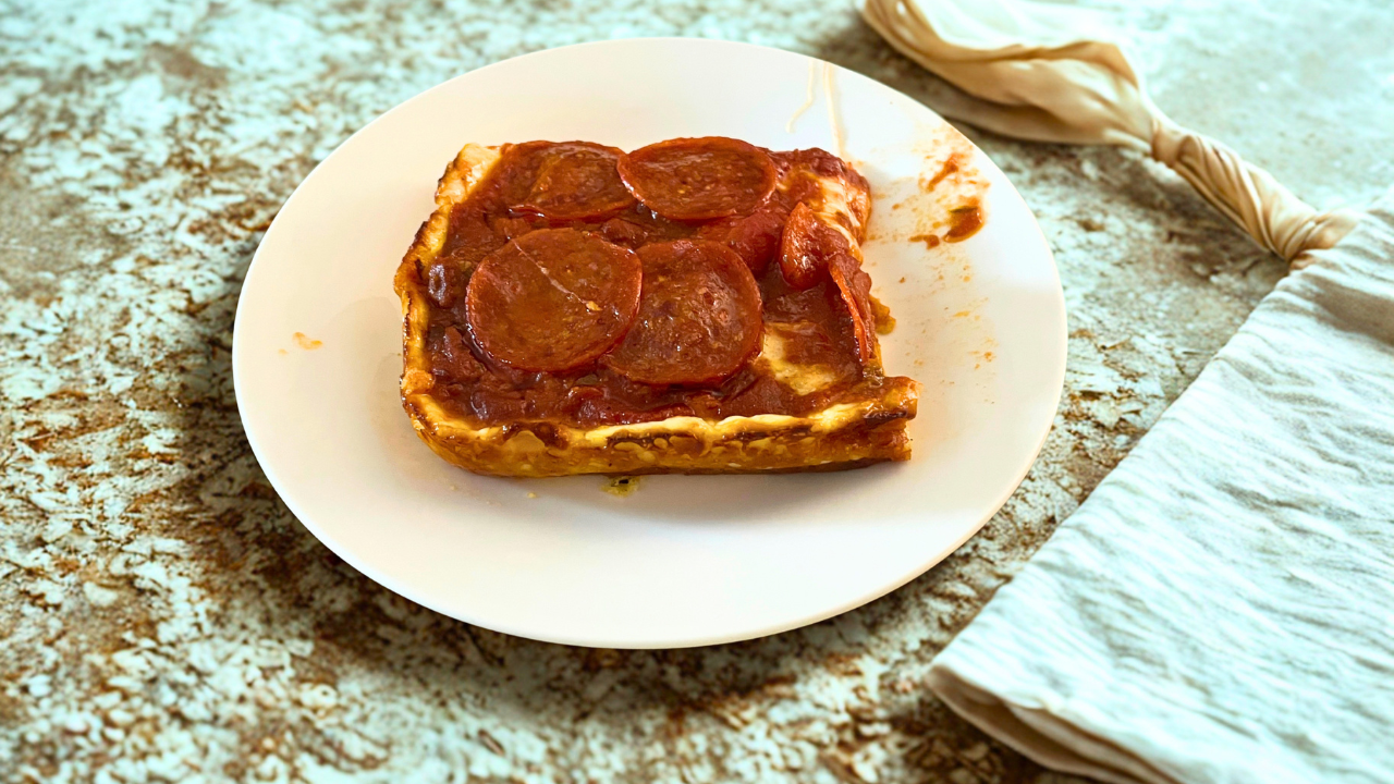 15 Minute Keto Detroit Style Pizza